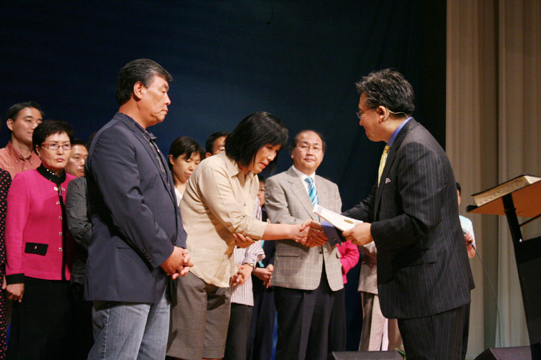 051709-oikos (3).jpg